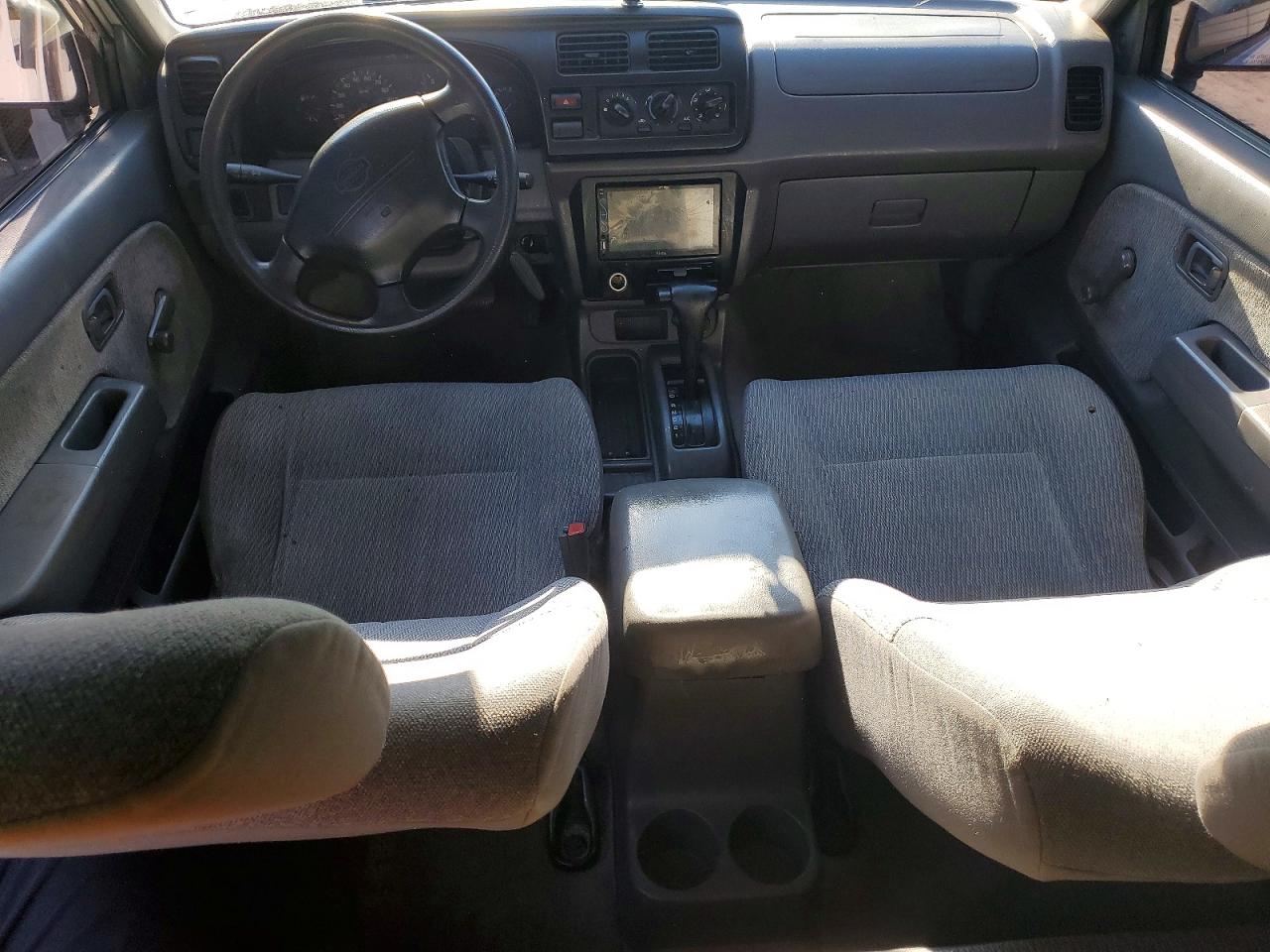 2000 Nissan Frontier Xe White vin: 1N6ED27T4YC347232