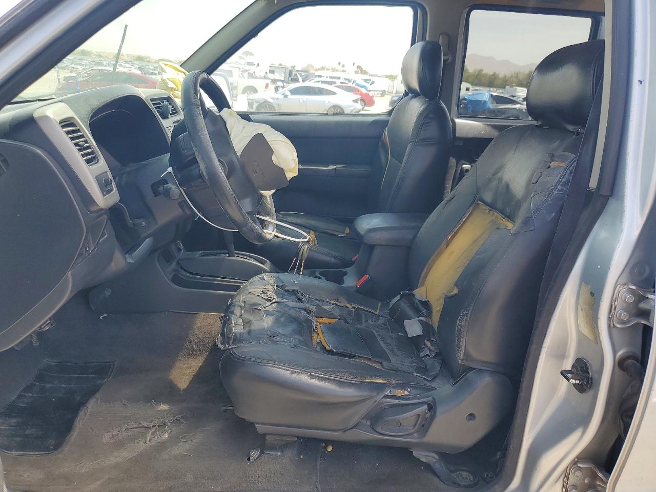 2001 Nissan Frontier Xe Silver vin: 1N6ED27T61C313573