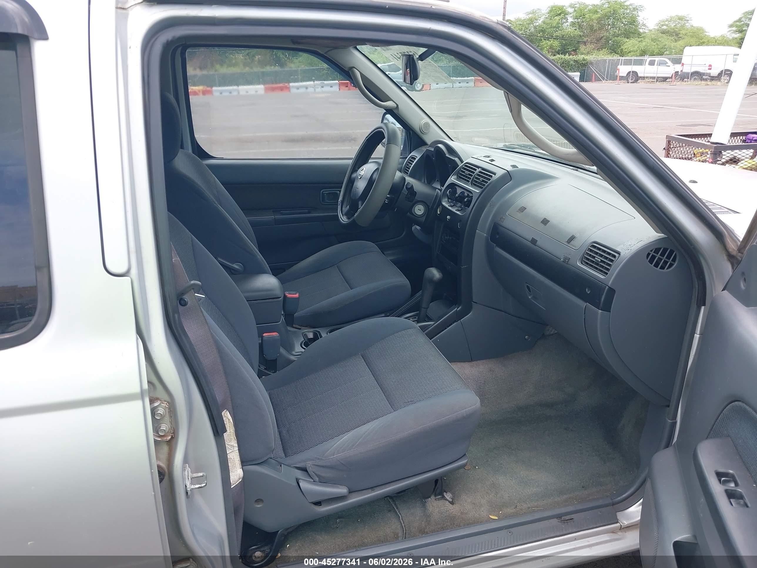 2004 Nissan Frontier Xe-v6 Silver vin: 1N6ED27T64C466121