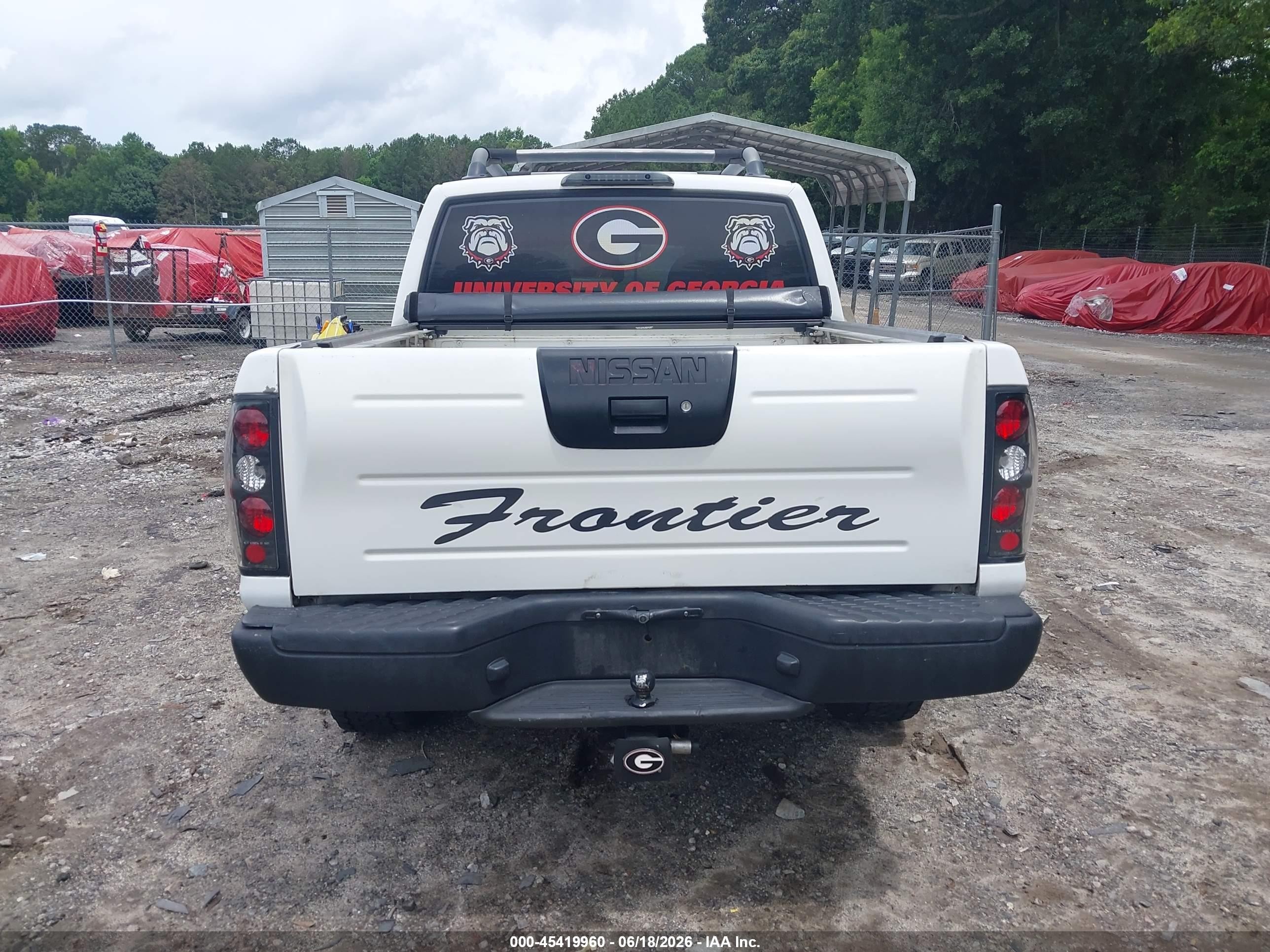 2001 Nissan Frontier Xe-v6 White vin: 1N6ED27T71C314683