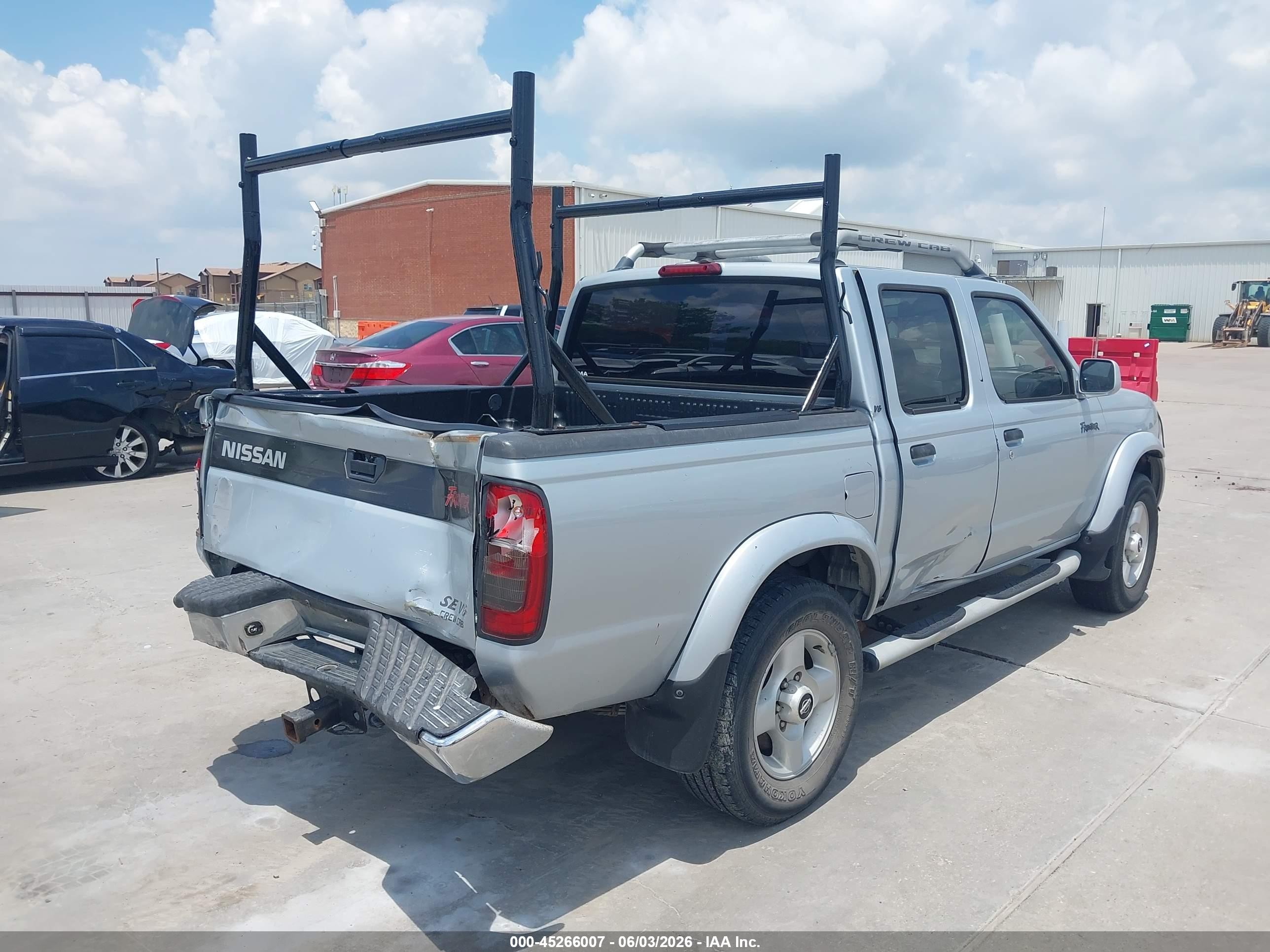 2000 Nissan Frontier Se-v6/xe-v6 Серебряный vin: 1N6ED27T7YC420352