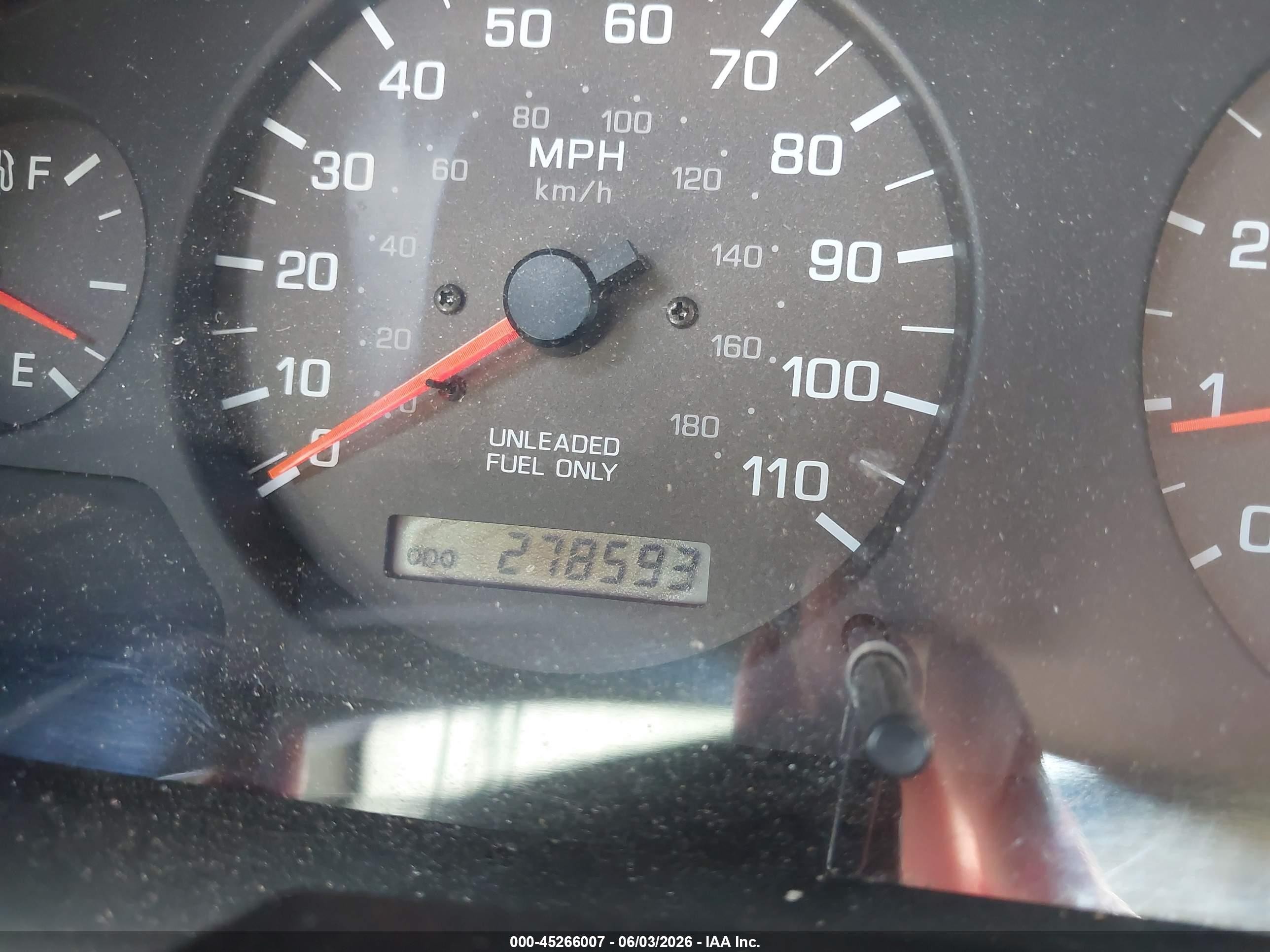 2000 Nissan Frontier Se-v6/xe-v6 Серебряный vin: 1N6ED27T7YC420352