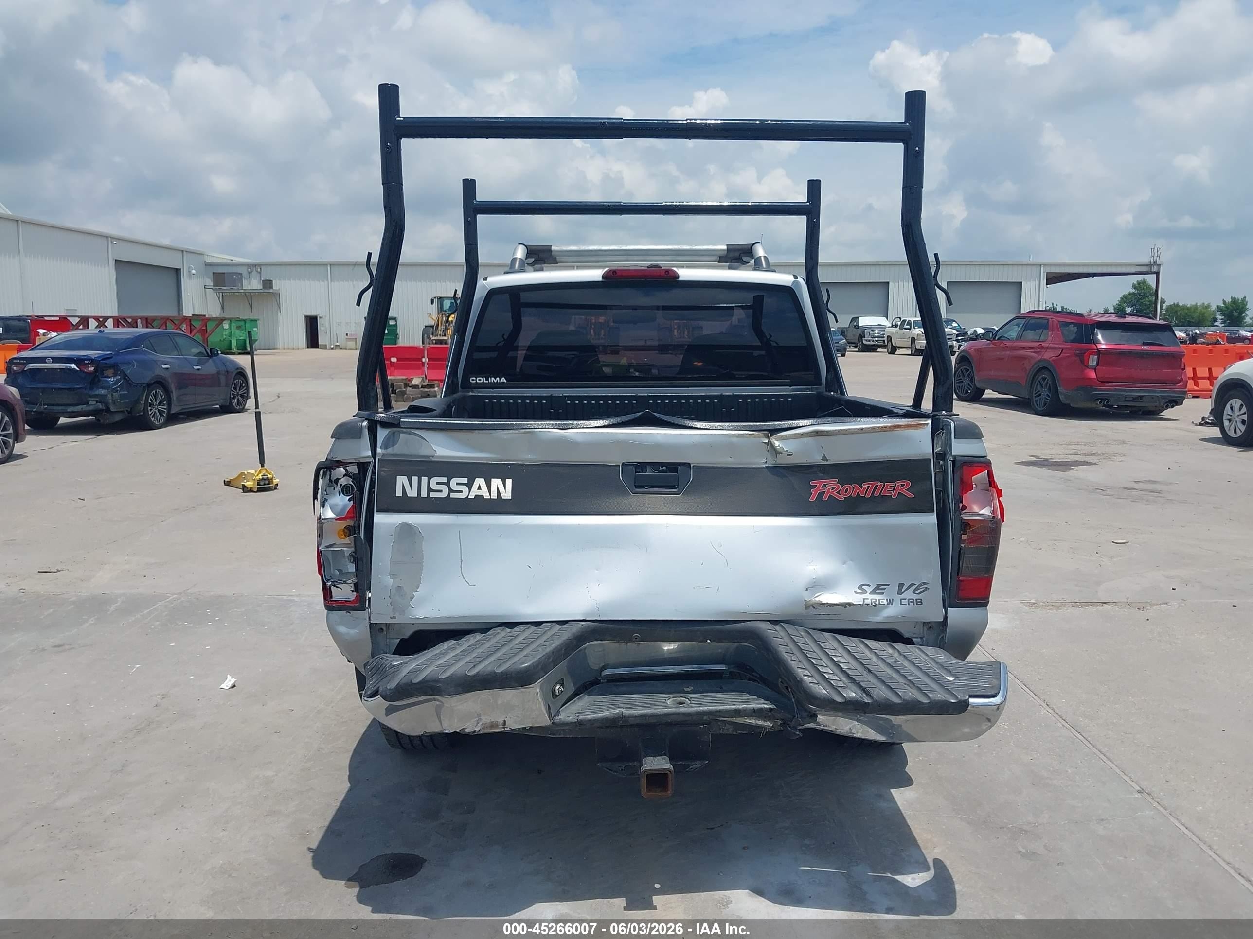 2000 Nissan Frontier Se-v6/xe-v6 Серебряный vin: 1N6ED27T7YC420352