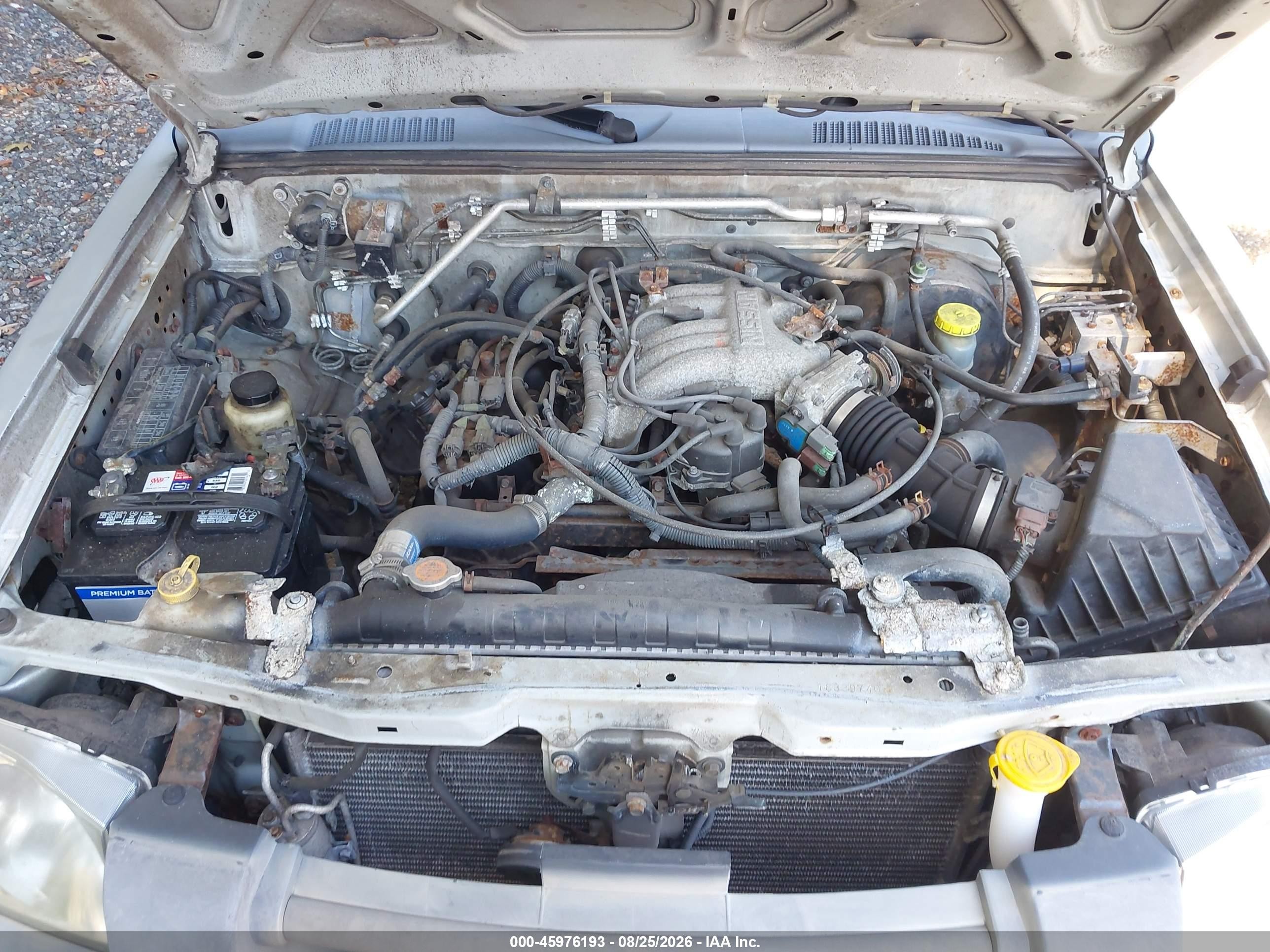 2001 Nissan Frontier Xe-v6 Серебряный vin: 1N6ED27T81C339740