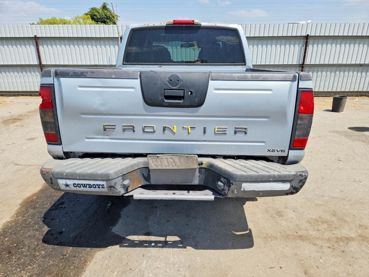 2002 Nissan Frontier Xe-v6 Серебряный vin: 1N6ED27T82C393699