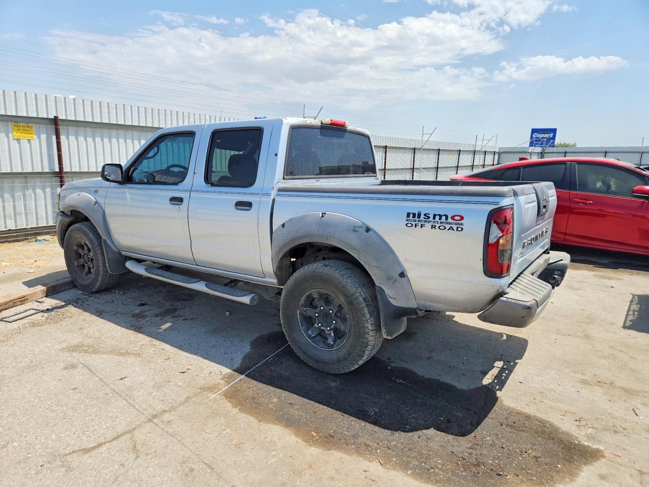 2002 Nissan Frontier Xe-v6 Серебряный vin: 1N6ED27T82C393699