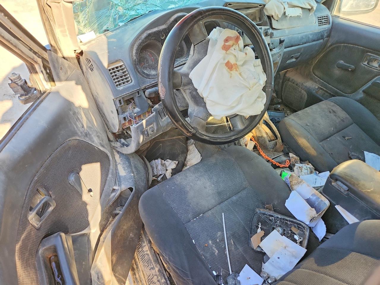 2003 Nissan Frontier Green vin: 1N6ED27T83C436827