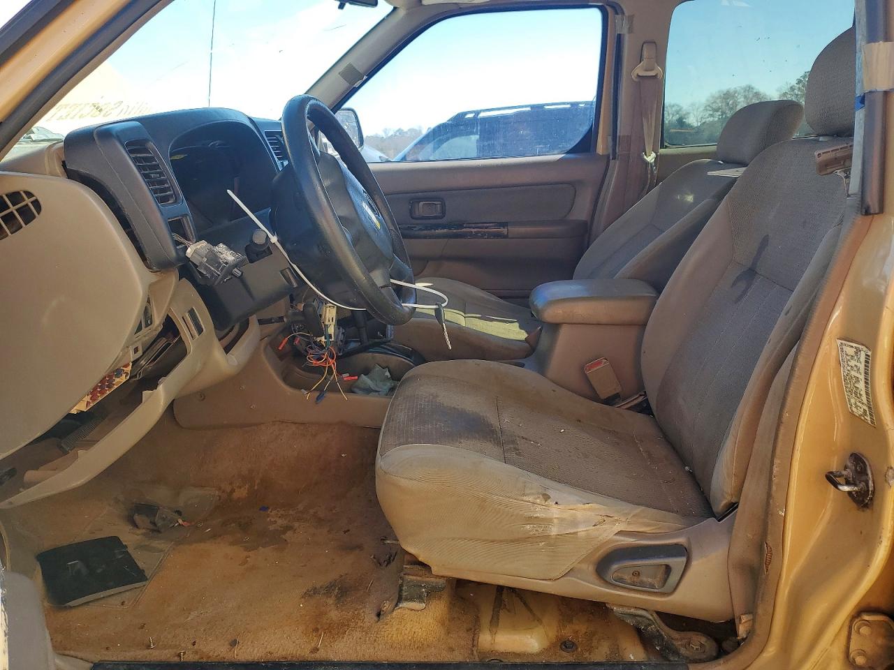2001 Nissan Frontier Xe Tan vin: 1N6ED27T91C309078