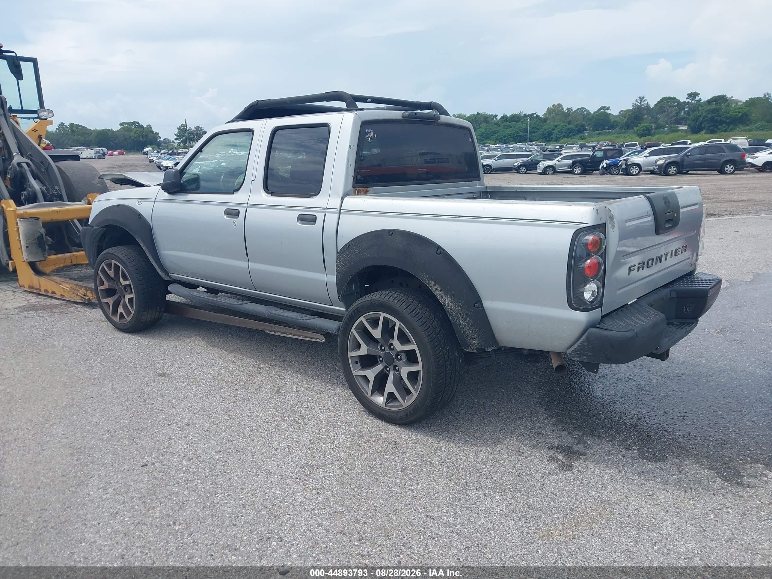 2001 Nissan Frontier Xe-v6 Серебряный vin: 1N6ED27T91C388641