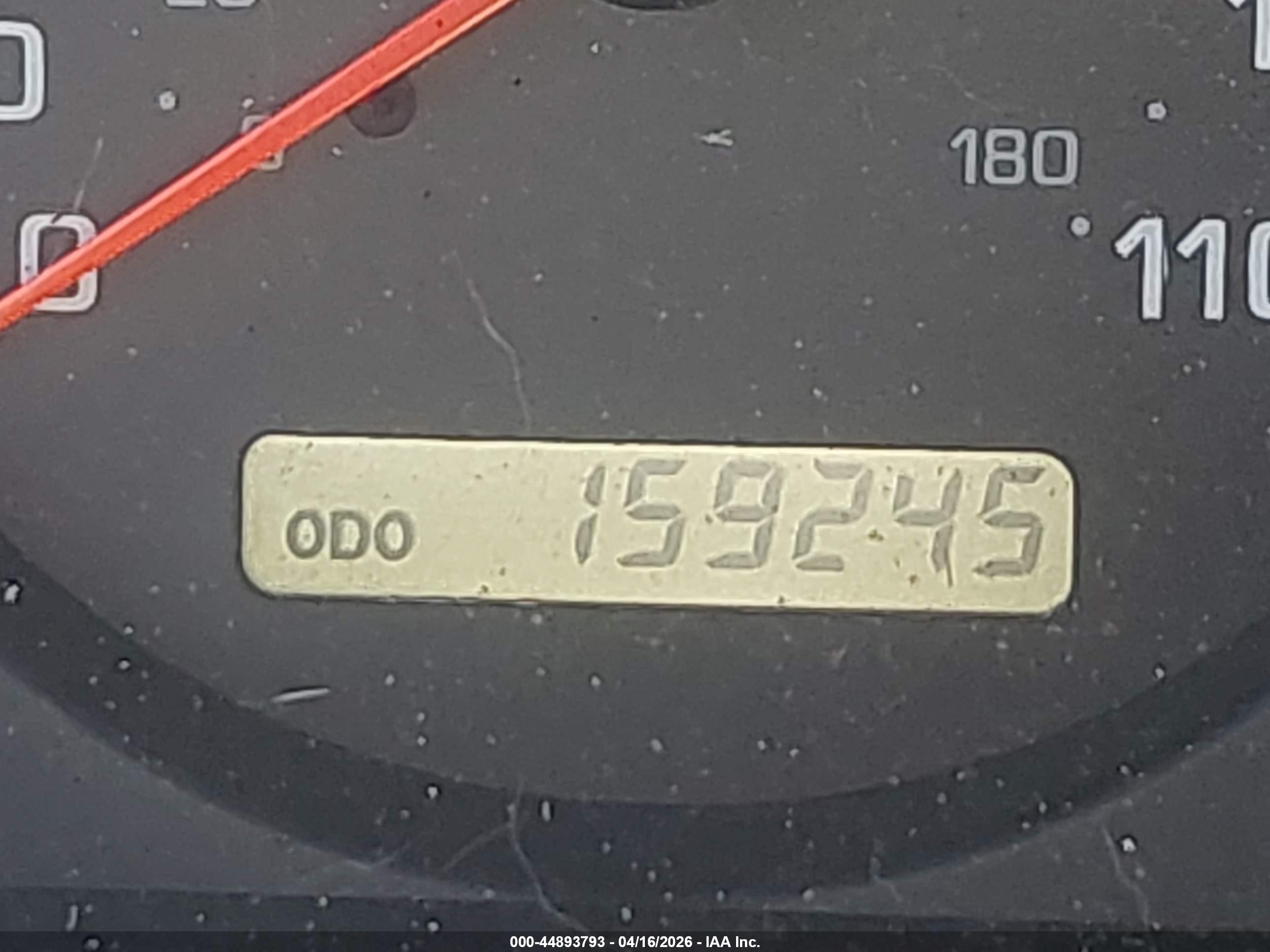 2001 Nissan Frontier Xe-v6 Серебряный vin: 1N6ED27T91C388641