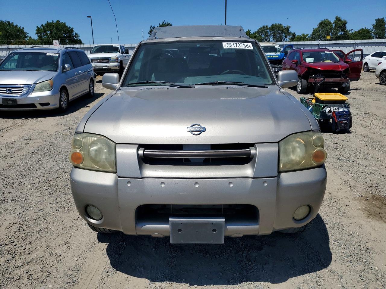 2001 Niss Frontier Gray vin: 1N6ED27T91C393645