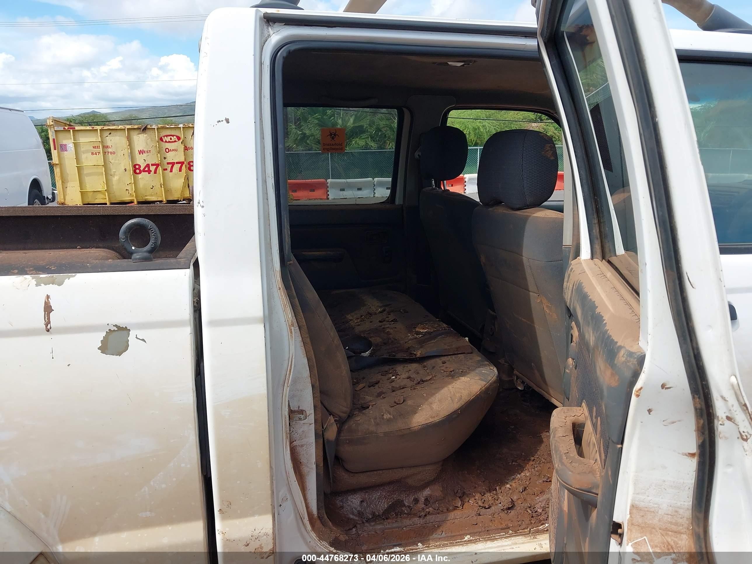 2003 Nissan Frontier Xe-v6 White vin: 1N6ED27T93C450249