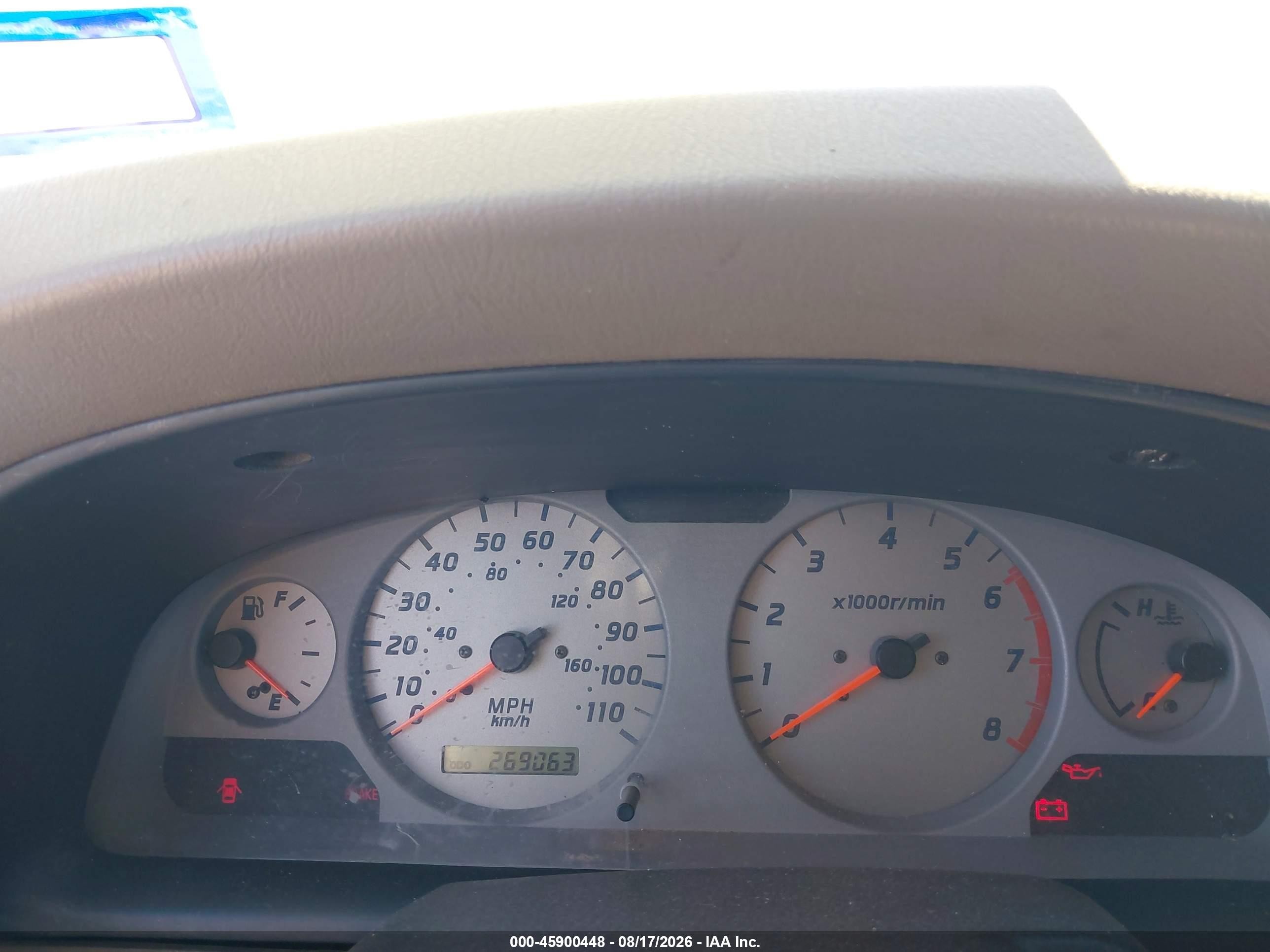 2001 Nissan Frontier Se-v6 White vin: 1N6ED27TX1C306349