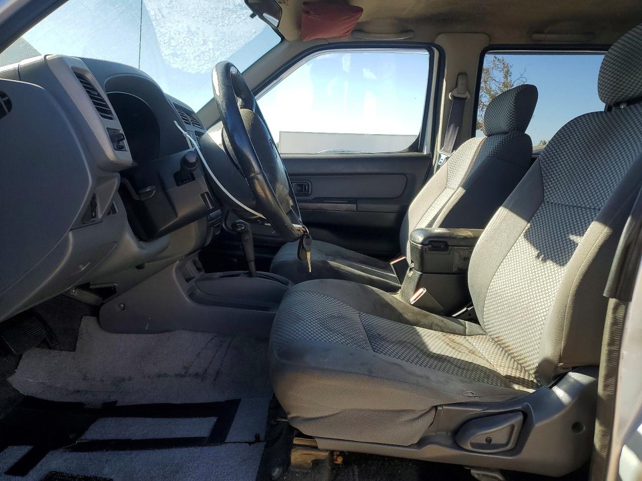 2001 Nissan Frontier Xe Silver vin: 1N6ED27TX1C331347