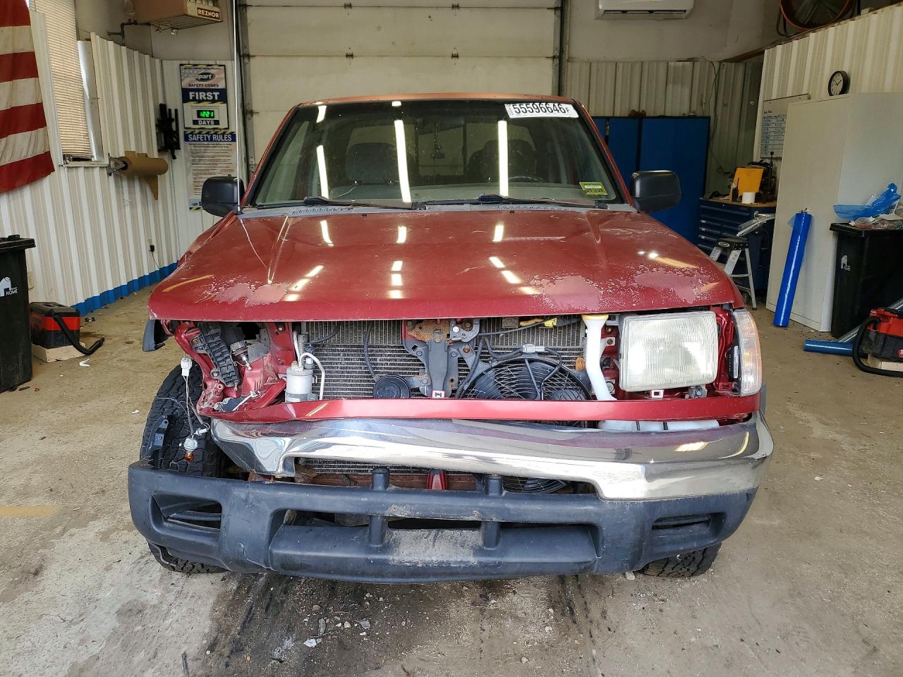 2000 Nissan Frontier Xe Red vin: 1N6ED27Y0YC349734