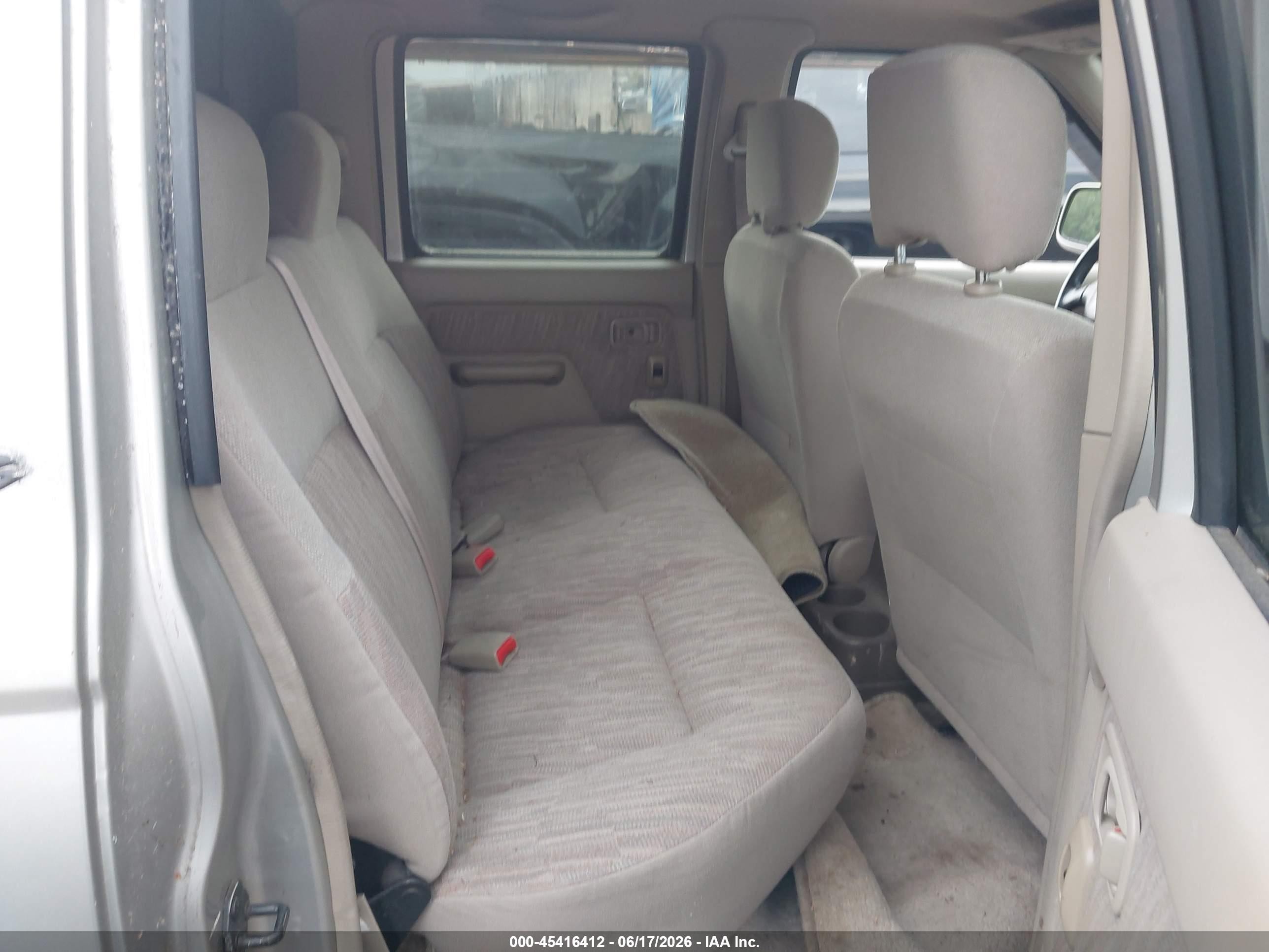 2000 Nissan Frontier Se-v6/xe-v6 Gold vin: 1N6ED27Y0YC354660