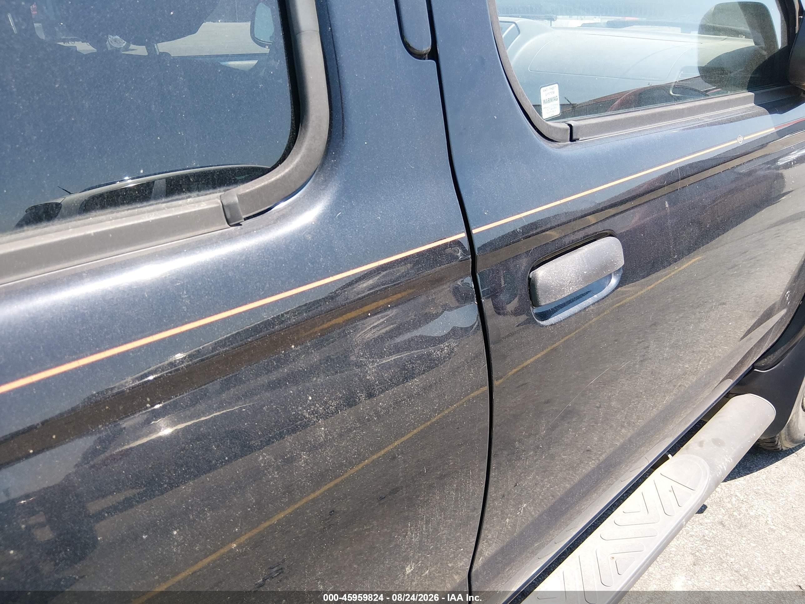 2004 Nissan Frontier Xe-v6 Black vin: 1N6ED27Y14C469925