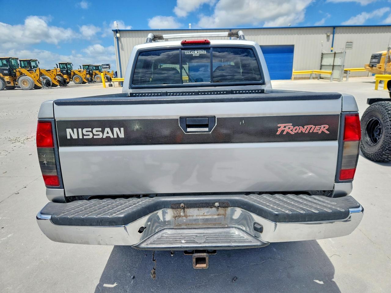 2000 Nissan Frontier Xe Silver vin: 1N6ED27Y6YC375609