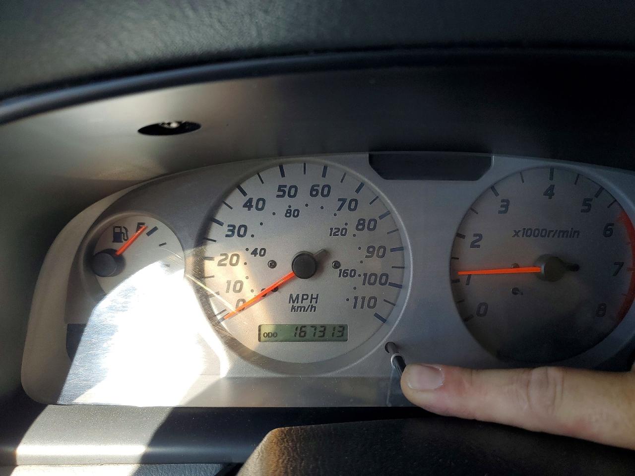 2001 Nissan Frontier Xe Green vin: 1N6ED27Y71C304540
