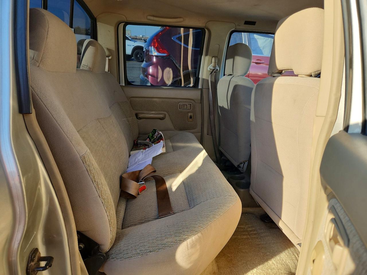 2000 Nissan Frontier Crew Cab Xe Tan vin: 1N6ED27Y9YC394428