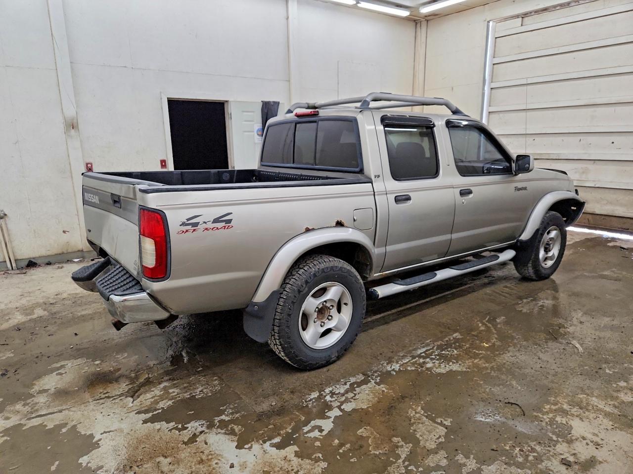 2000 Nissan Frontier Xe Beige vin: 1N6ED27YXYC356352