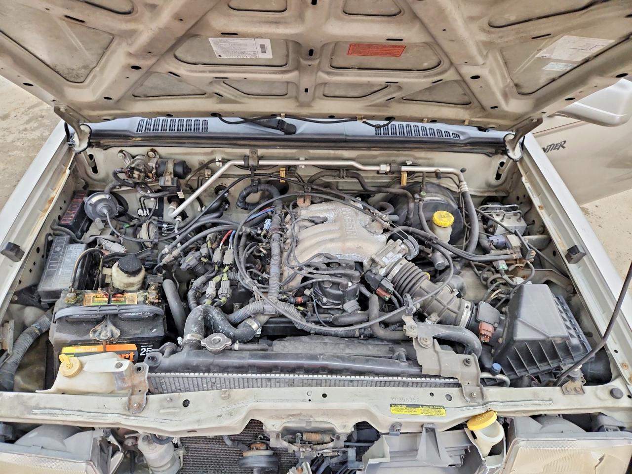 2000 Nissan Frontier Xe Beige vin: 1N6ED27YXYC356352