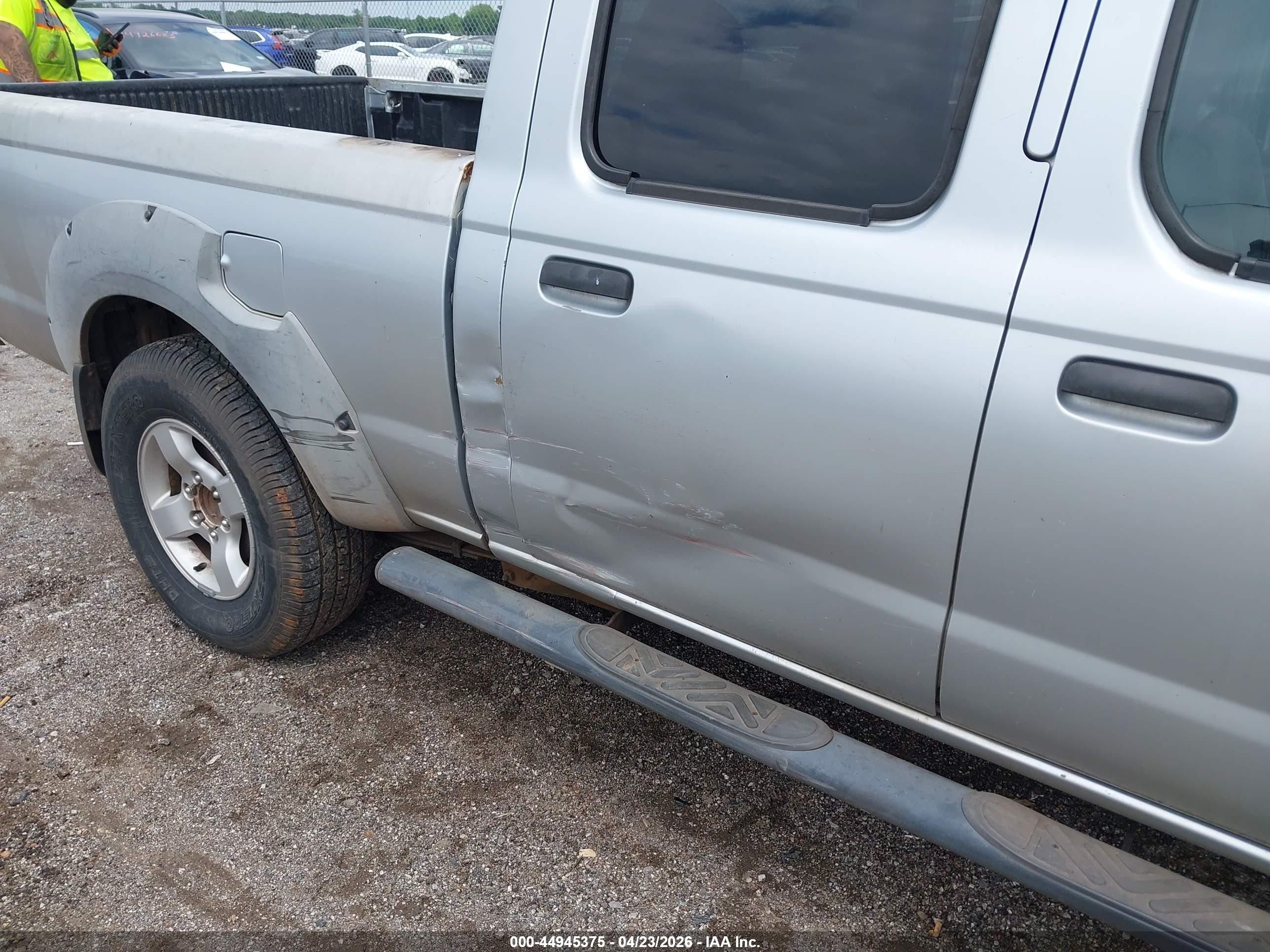 2002 Nissan Frontier Xe-v6 Silver vin: 1N6ED29X12C307536