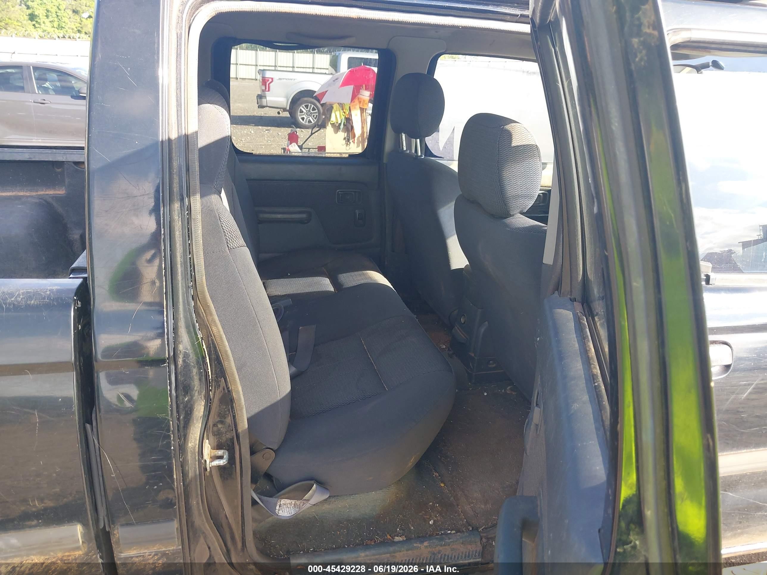 2002 Nissan Frontier Xe-v6 Black vin: 1N6ED29X22C340352