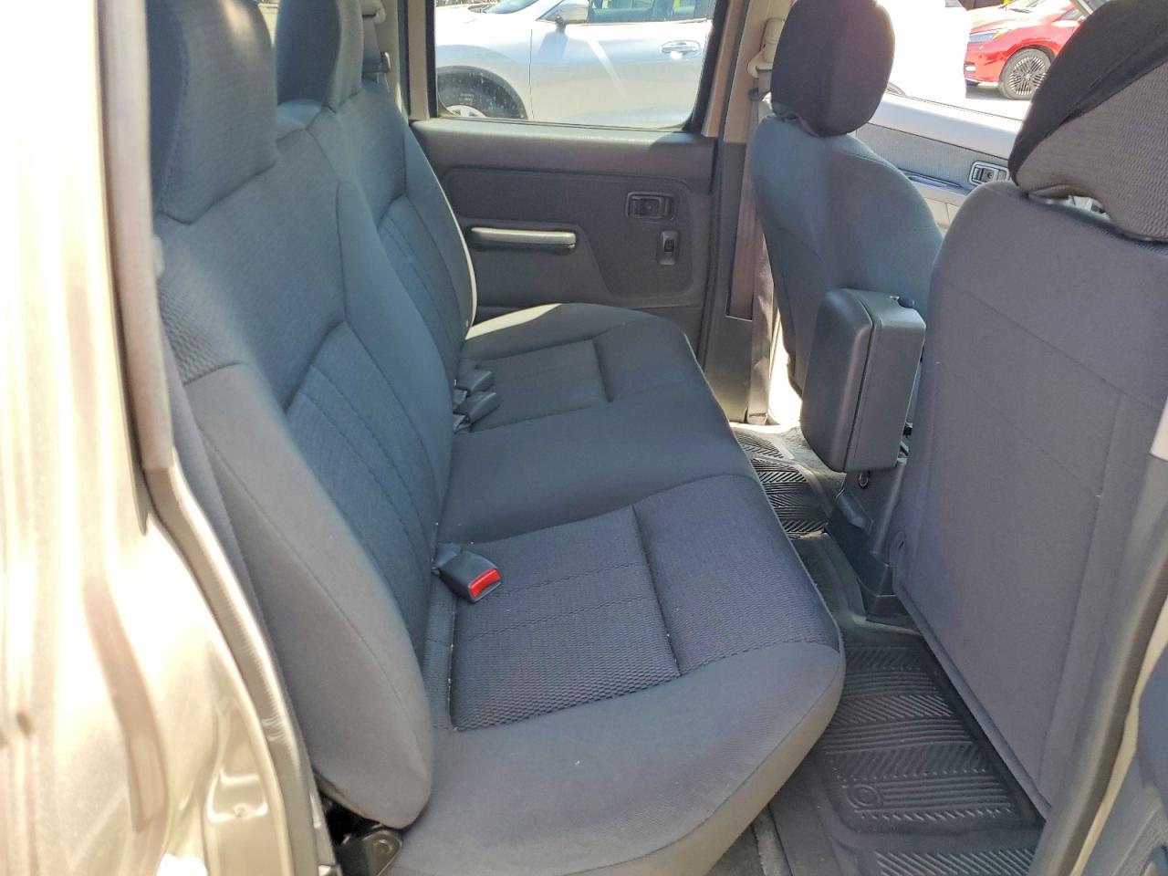 2003 Nissan Frontier Xe-v6 Gray vin: 1N6ED29X33C463109