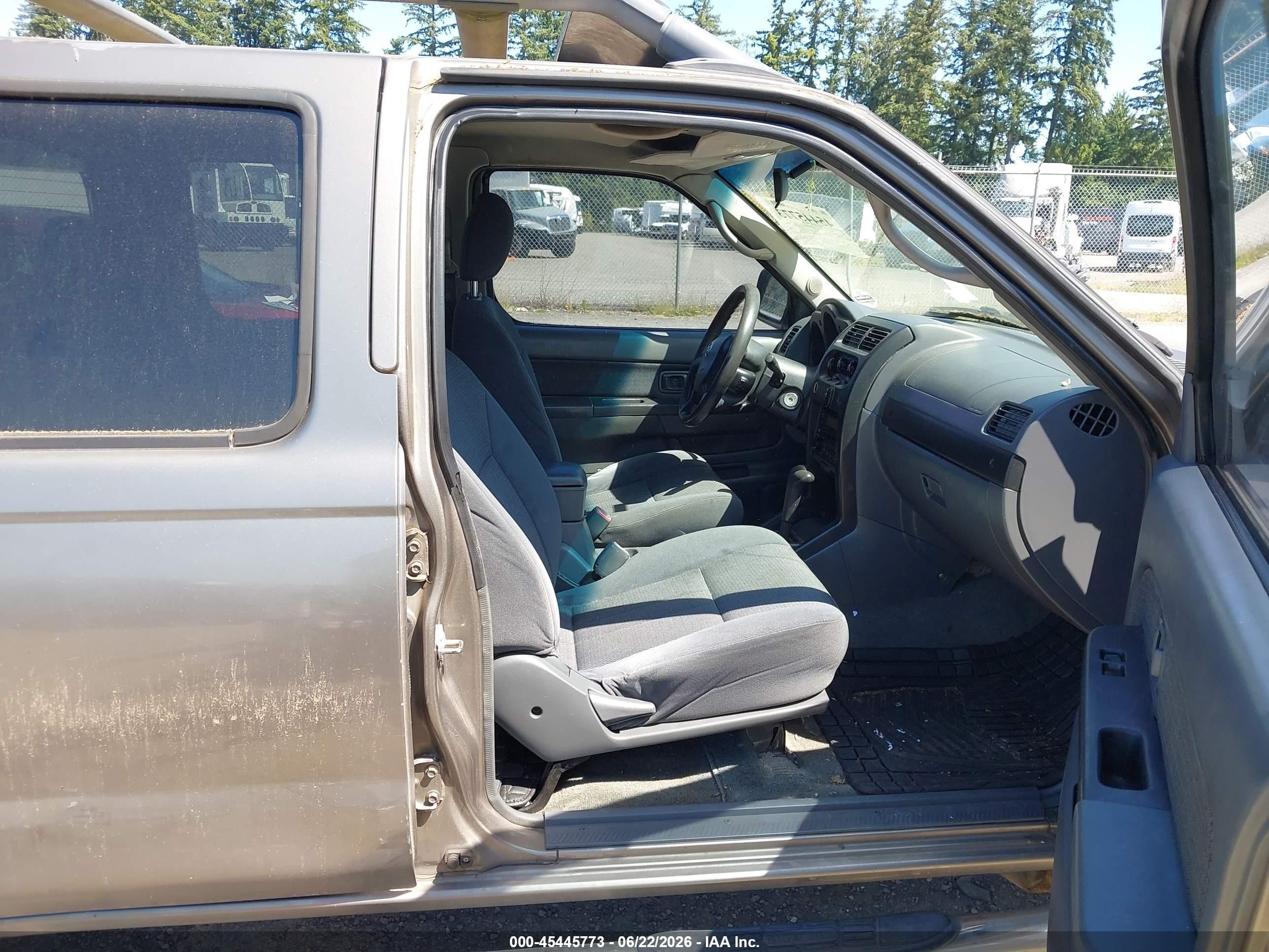 2004 Nissan Frontier Xe-v6 Gray vin: 1N6ED29X34C464164
