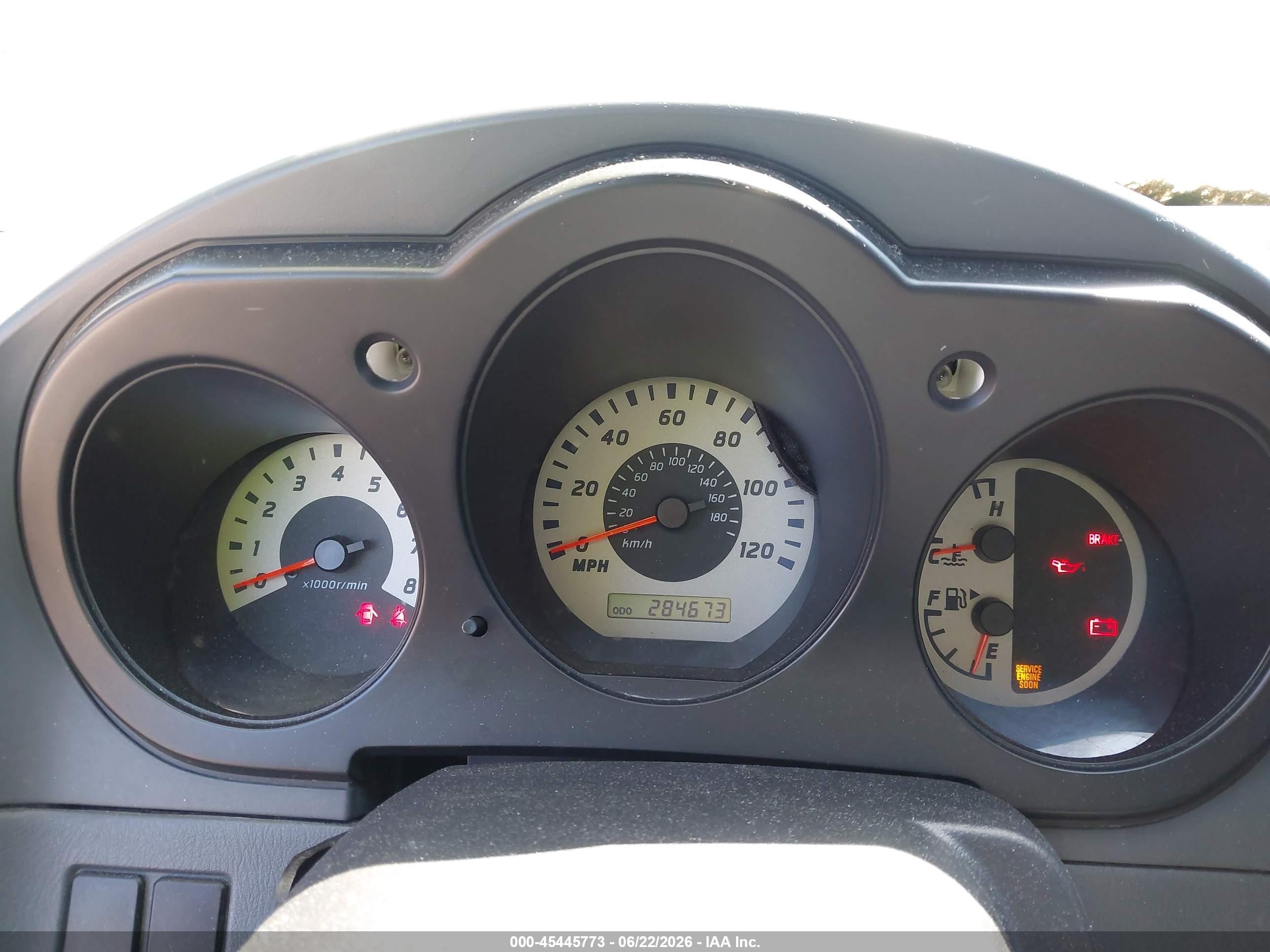 2004 Nissan Frontier Xe-v6 Gray vin: 1N6ED29X34C464164