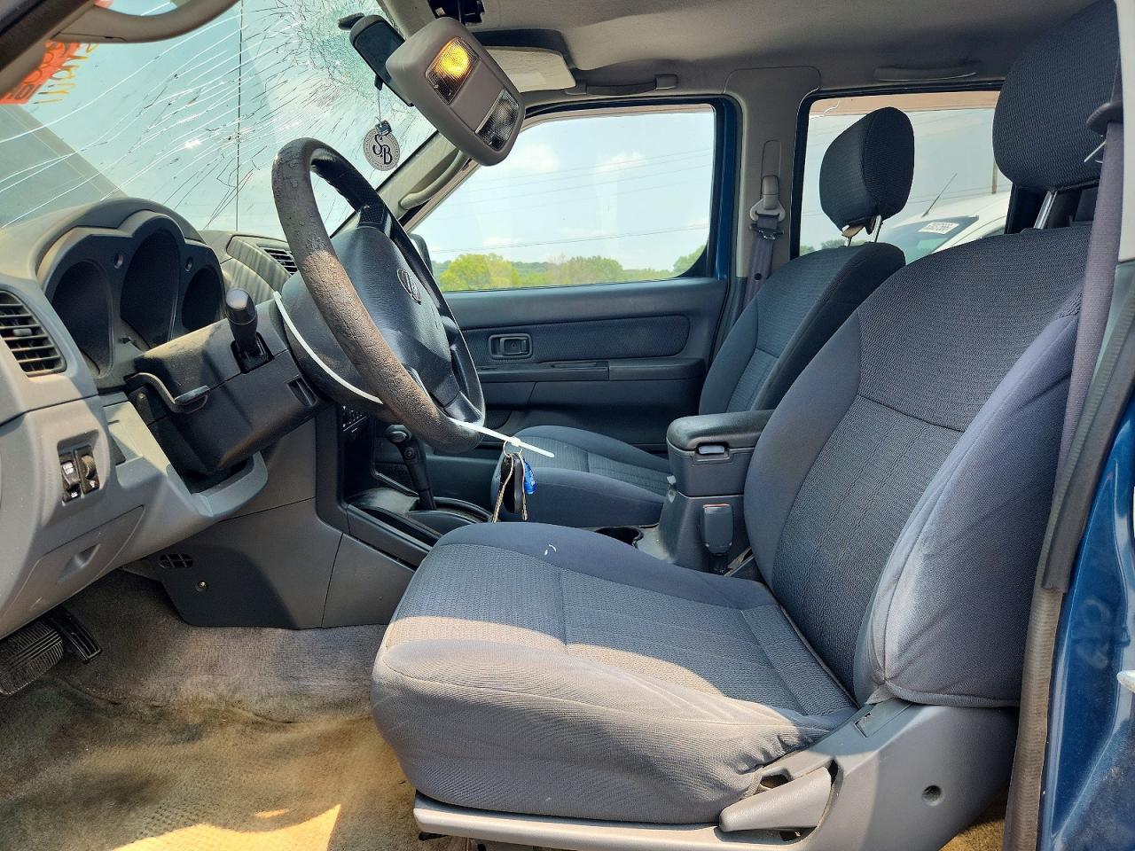 2002 Nissan Frontier Xe-v6 Blue vin: 1N6ED29X52C325991
