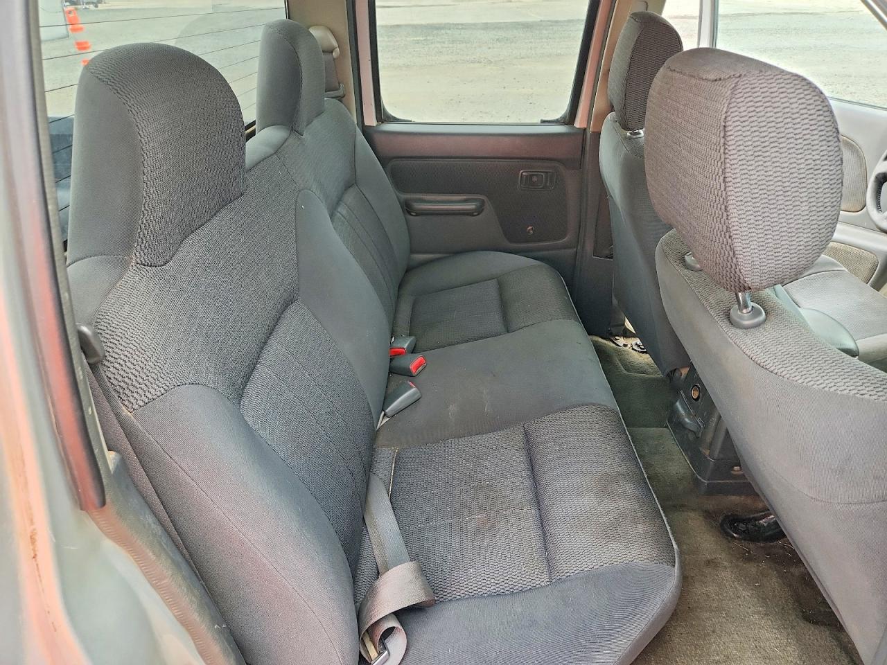 2003 Nissan Frontier Xe-v6 Gray vin: 1N6ED29X73C443283