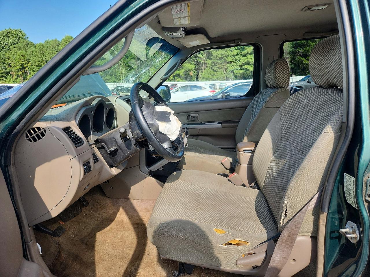 2002 Nissan Frontier Xe-v6 Green vin: 1N6ED29X82C365269