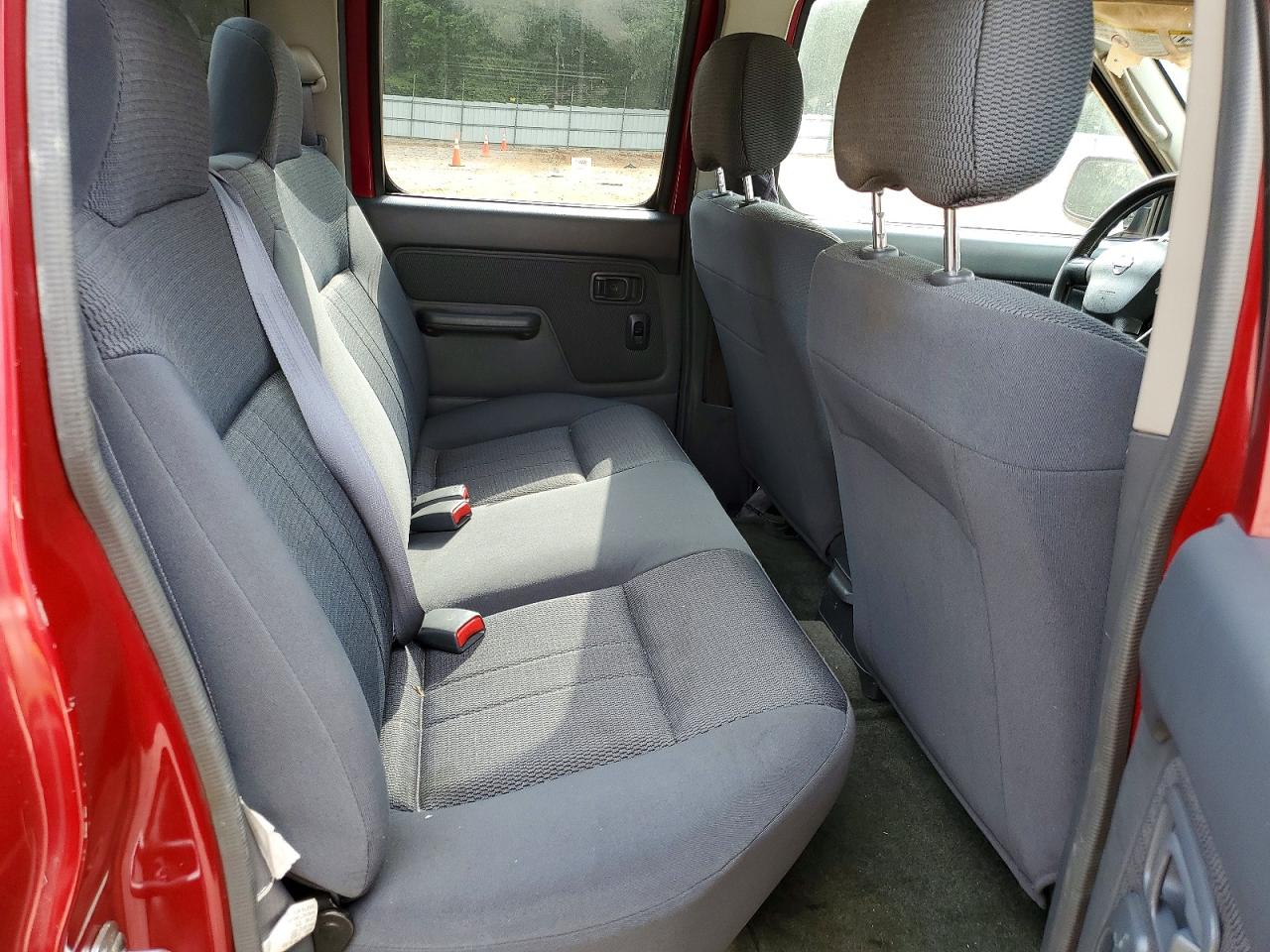 2002 Nissan Frontier Xe-v6 Red vin: 1N6ED29X92C321720