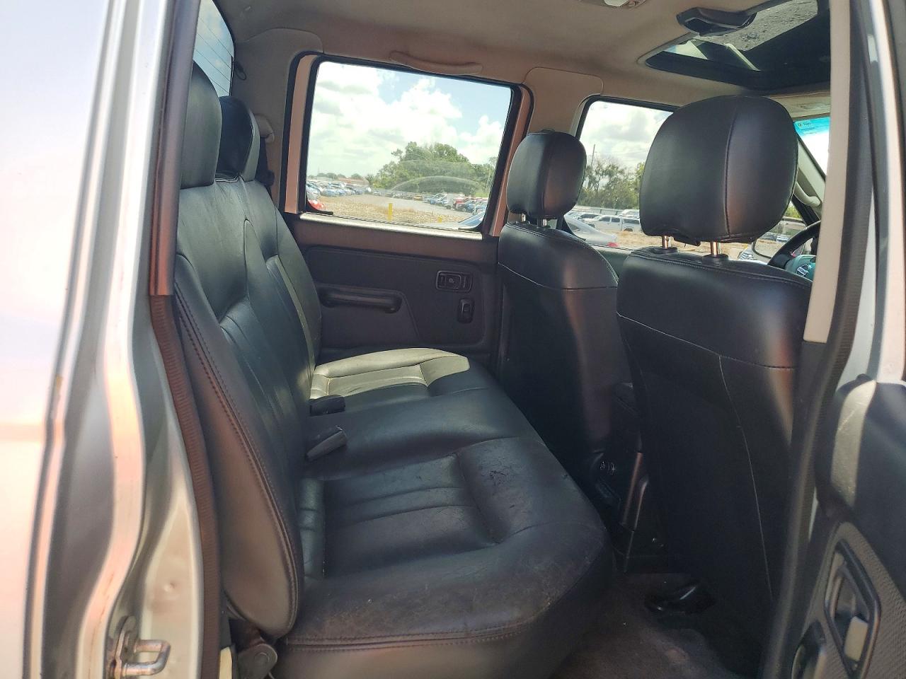 2002 Nissan Frontier Xe-v6 Серебряный vin: 1N6ED29X92C382873
