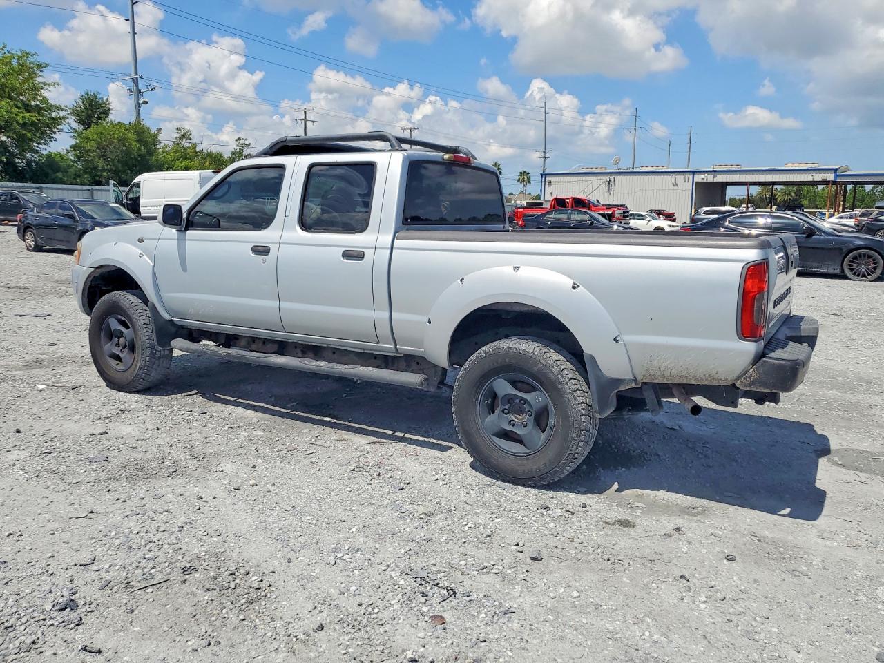 2002 Nissan Frontier Xe-v6 Серебряный vin: 1N6ED29X92C382873