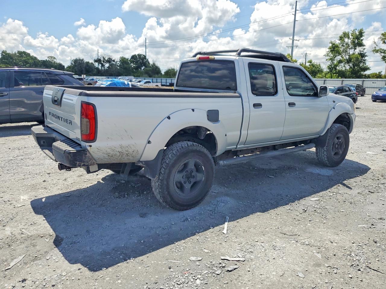 2002 Nissan Frontier Xe-v6 Серебряный vin: 1N6ED29X92C382873