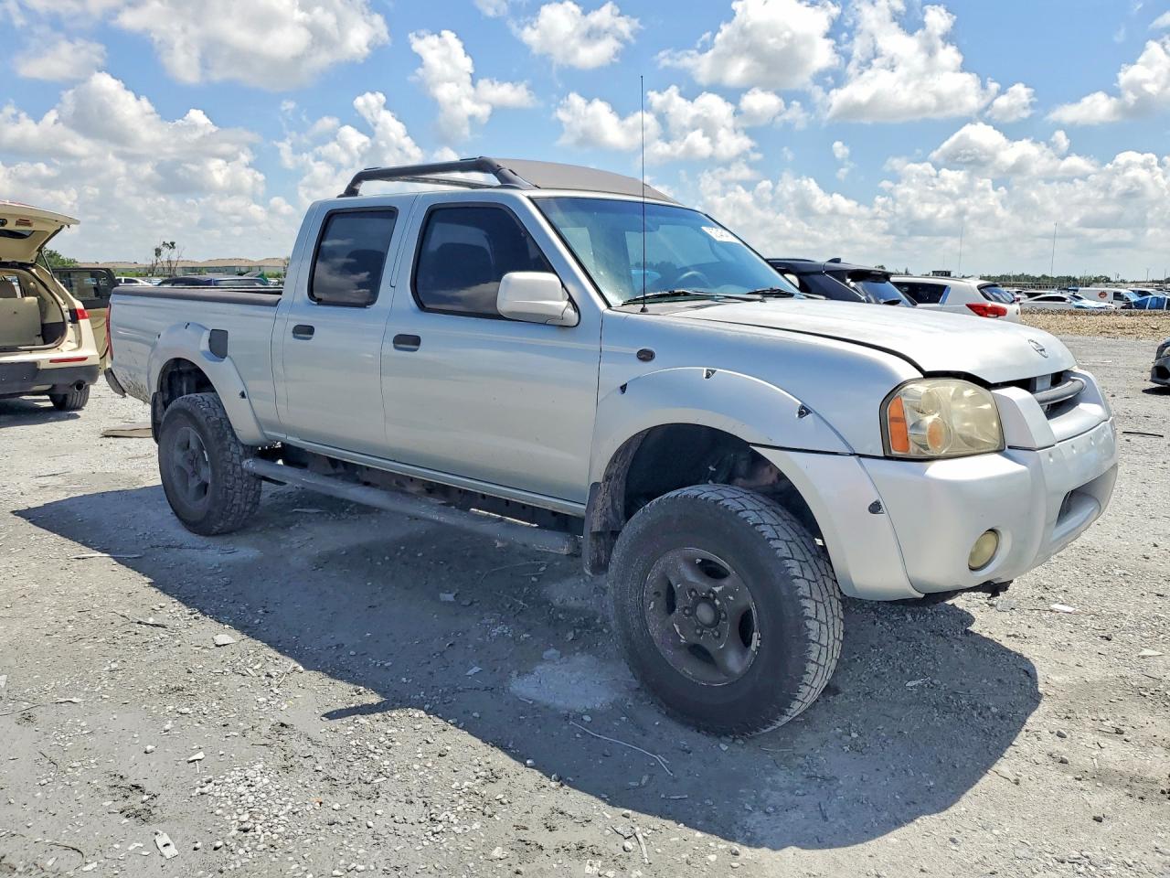 2002 Nissan Frontier Xe-v6 Серебряный vin: 1N6ED29X92C382873