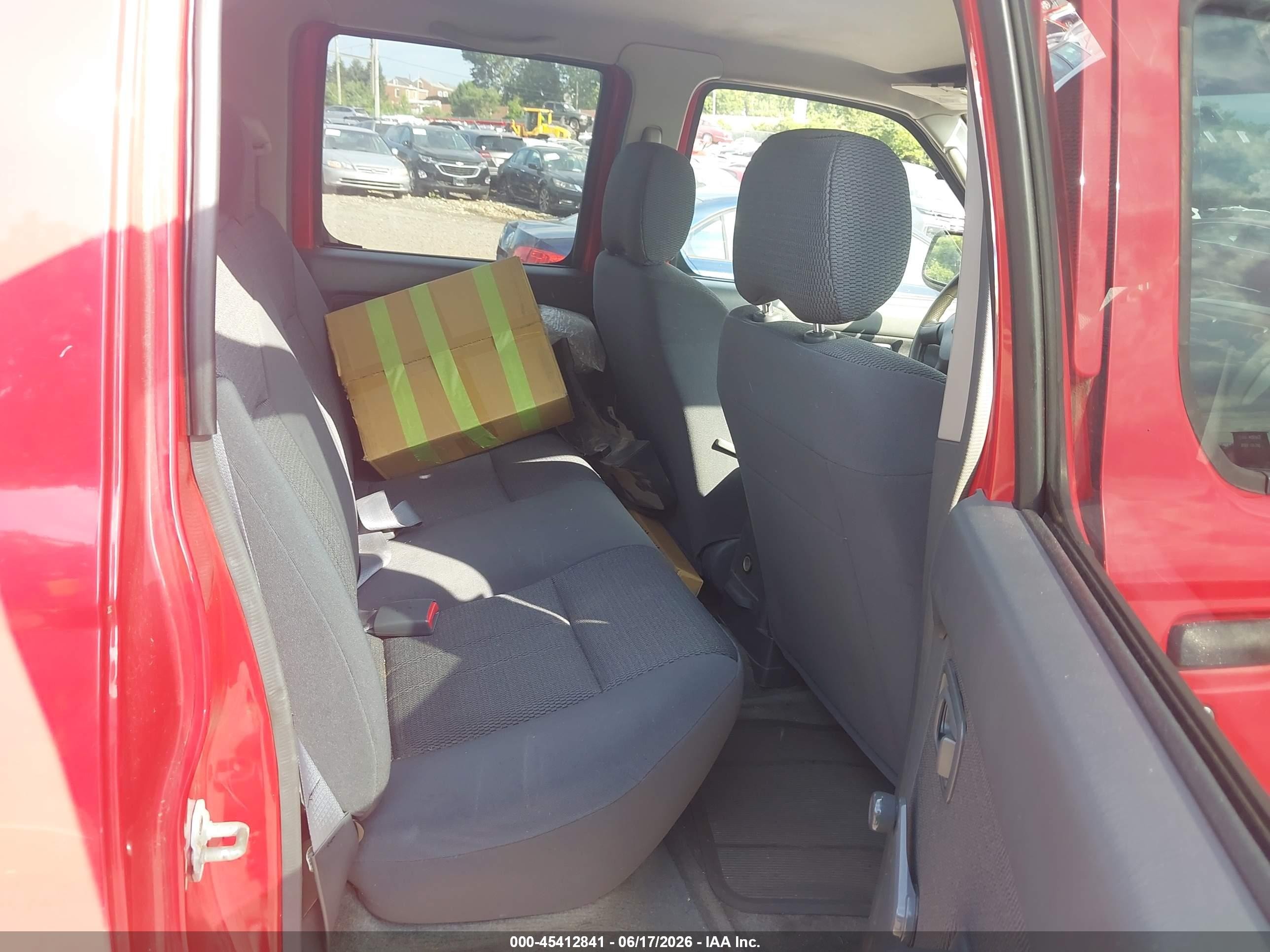 2003 Nissan Frontier Xe-v6 Red vin: 1N6ED29Y03C410649