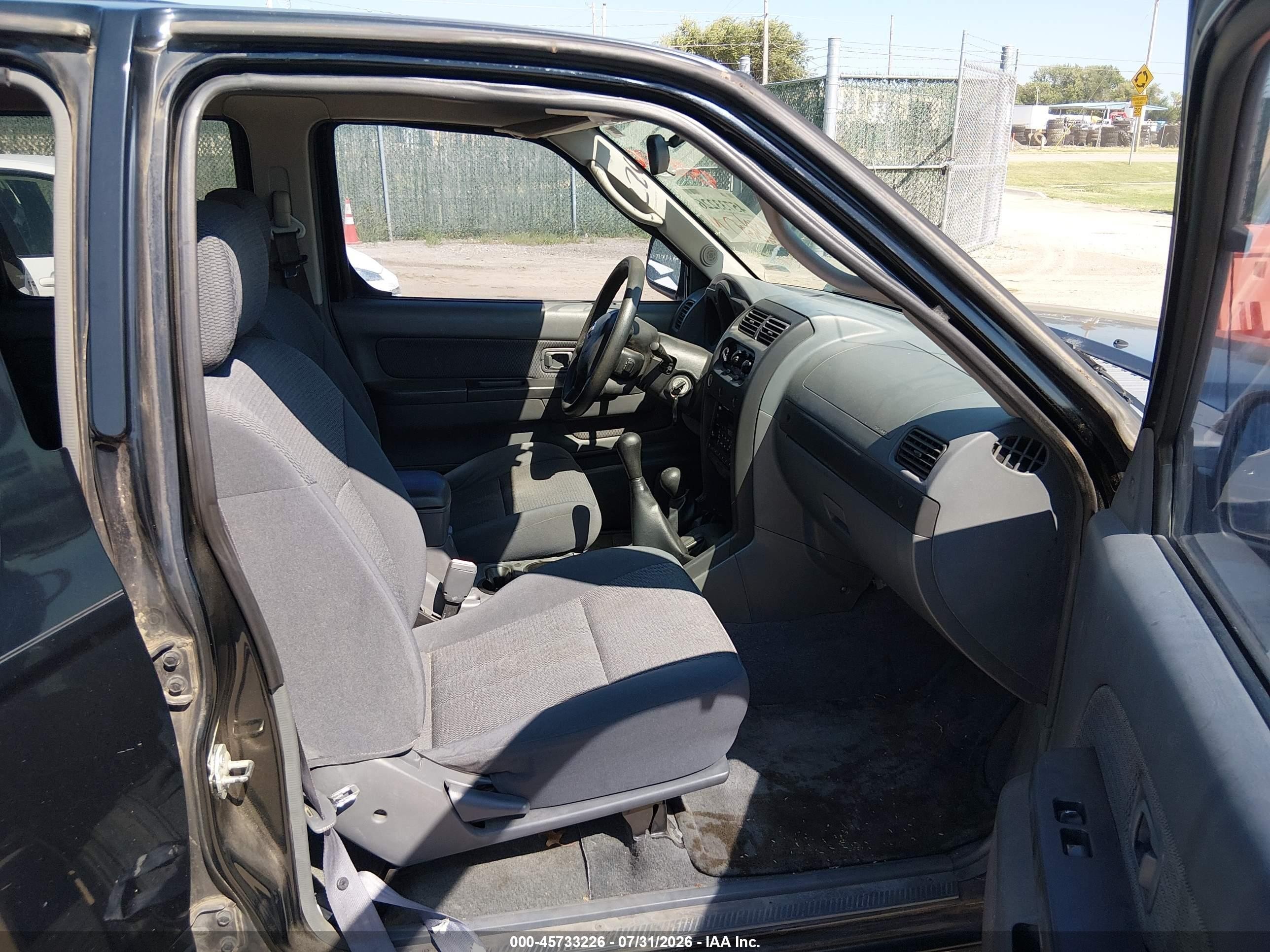 2002 Nissan Frontier Xe-v6 Black vin: 1N6ED29Y32C303299