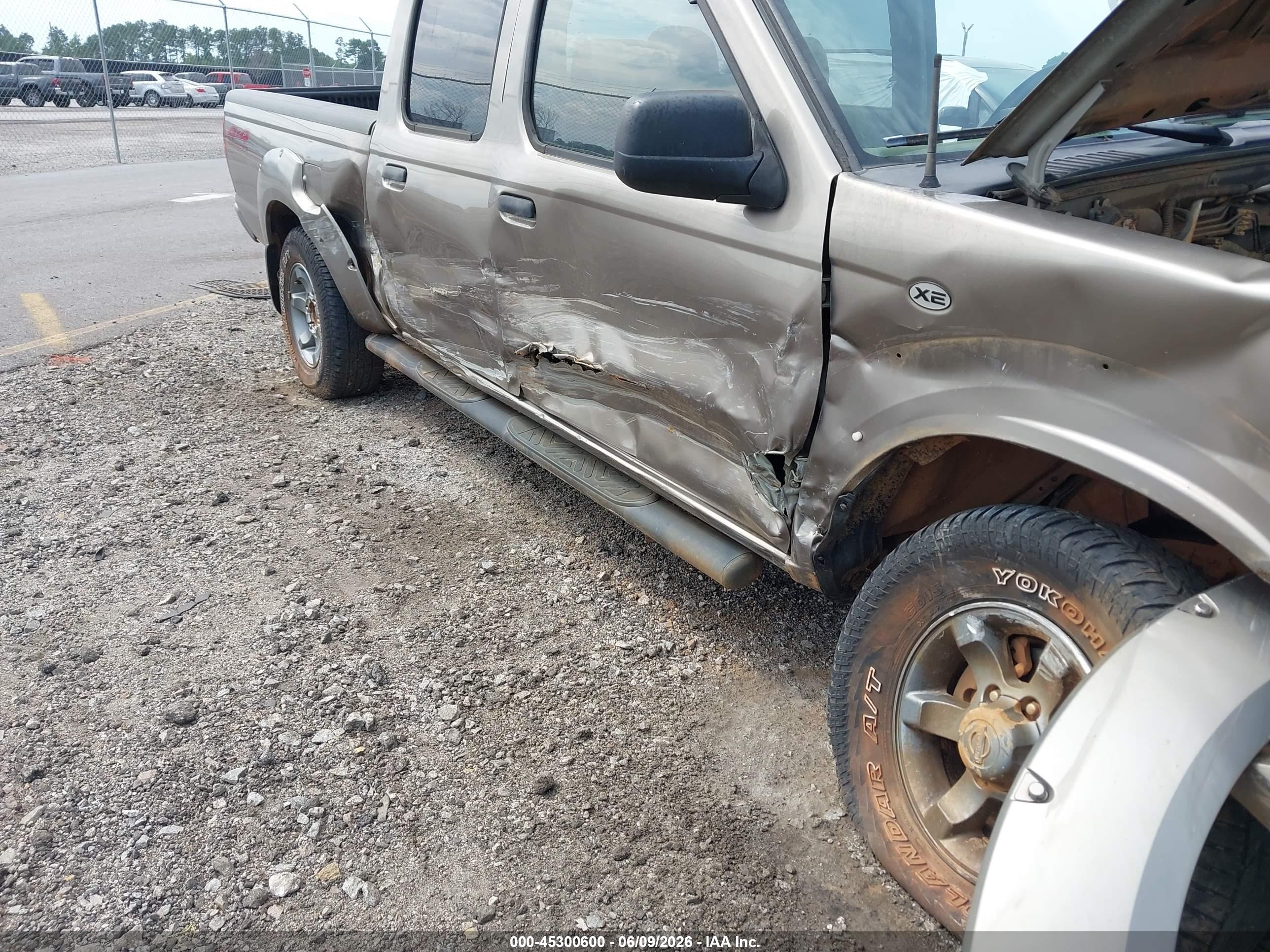2004 Nissan Frontier Xe-v6 Brown vin: 1N6ED29Y34C424675