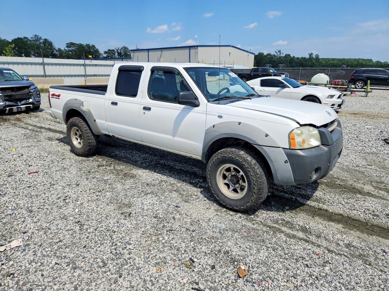 2002 Nissan Frontier Utility Trailer White vin: 1N6ED29Y82C372943