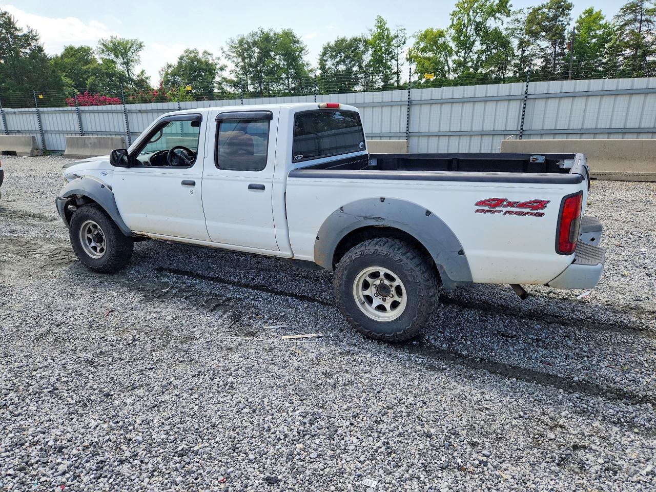 2002 Nissan Frontier Utility Trailer White vin: 1N6ED29Y82C372943