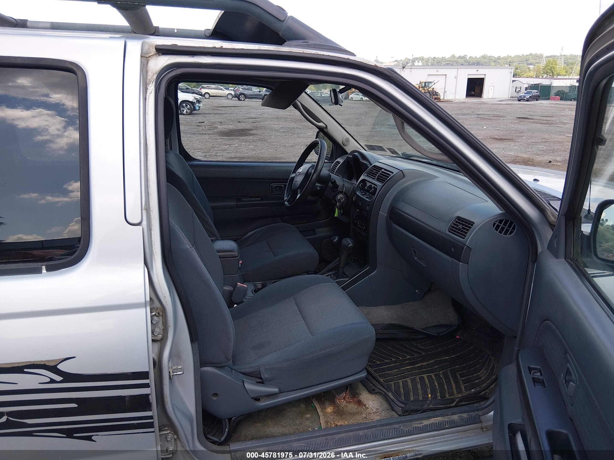 2003 Nissan Frontier Xe-v6 Silver vin: 1N6ED29Y83C456018