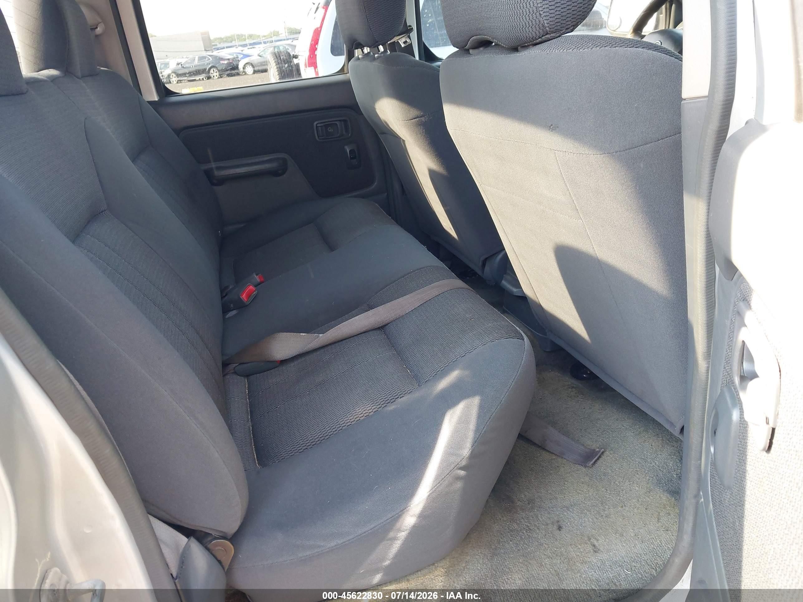 2004 Nissan Frontier Xe-v6 Gray vin: 1N6ED29Y94C448639