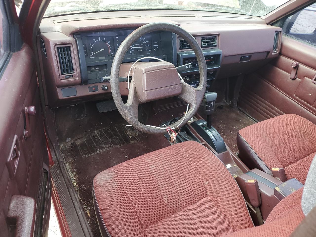 1990 Nissan D21 Short Bed Burgundy vin: 1N6HD11Y8LC366791