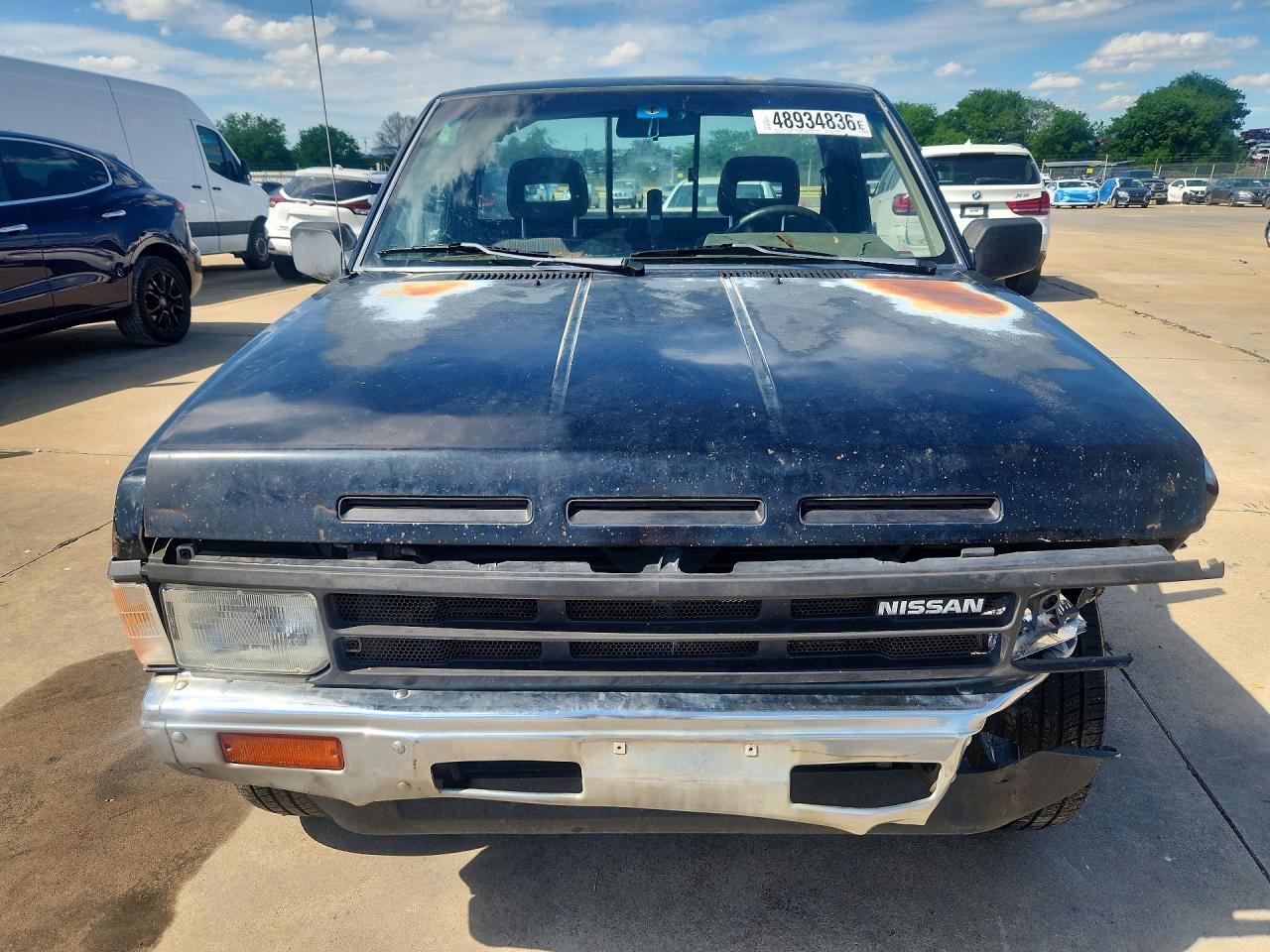1989 Niss Truck Black vin: 1N6HD12H3KC331685