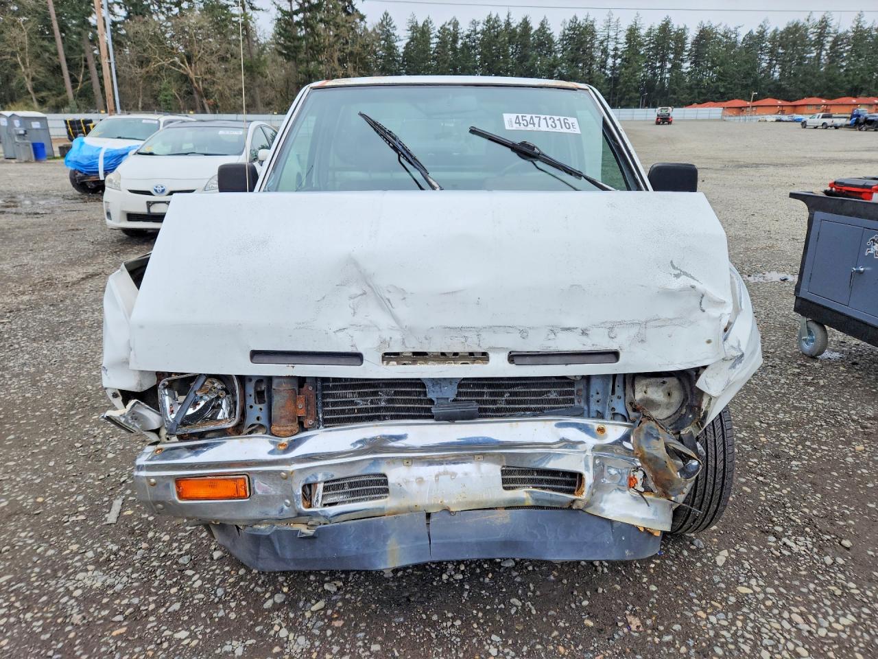 1991 Nissan Truck V6 White vin: 1N6HD12H8MC353474
