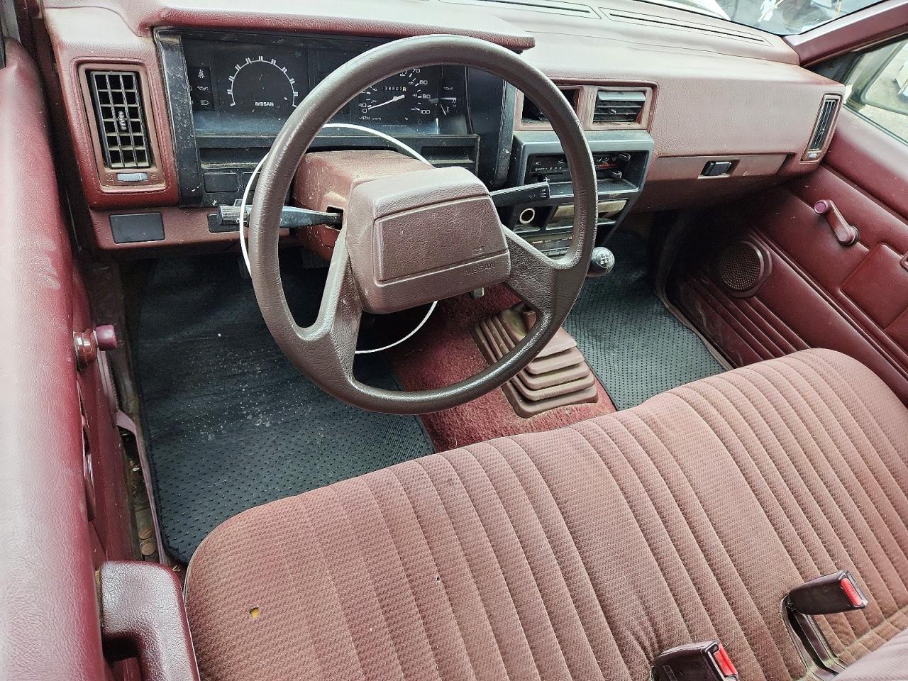 1991 Nissan Truck V6 White vin: 1N6HD12H8MC353474